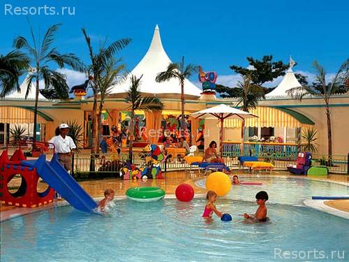 Le Coco Beach 12